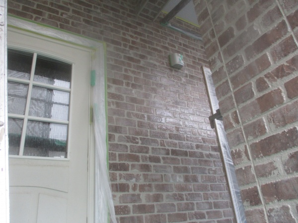 外壁の上塗りが終了しました