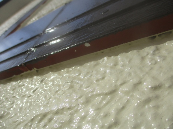 養生を外した幕板の状態です