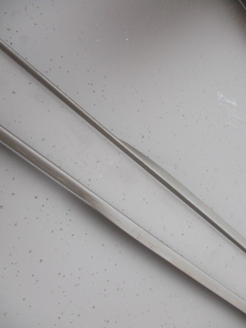 右が折り返し前で左が折り返し後です