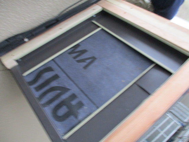 棟の貫き板を取りつけました