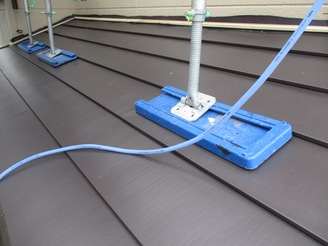 ルーフを取りつけました