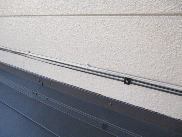 壁との取り合いです