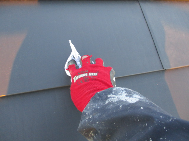 ルーフを清掃中です