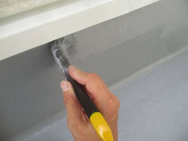 防水塗装の上塗り２回目です