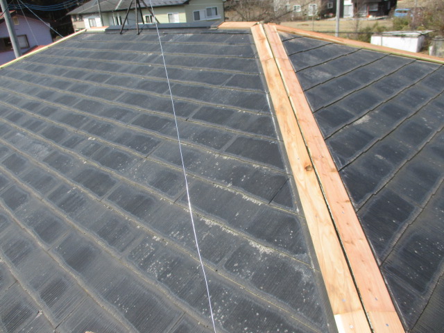 貫き板の取り付けが終了しました