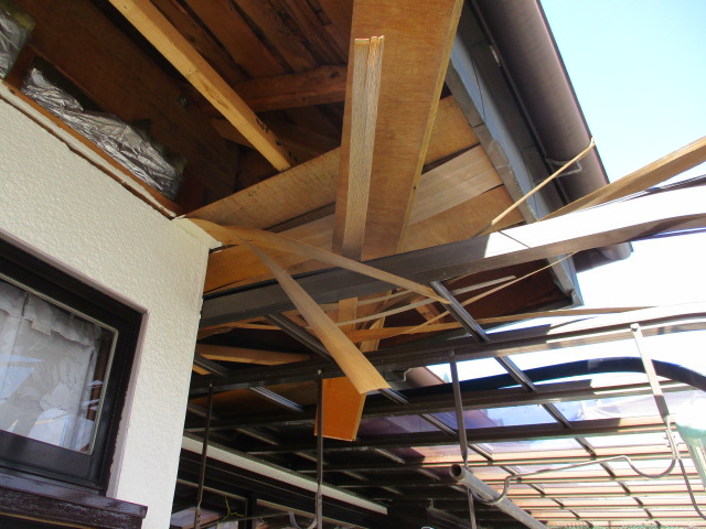 軒天を解体しました