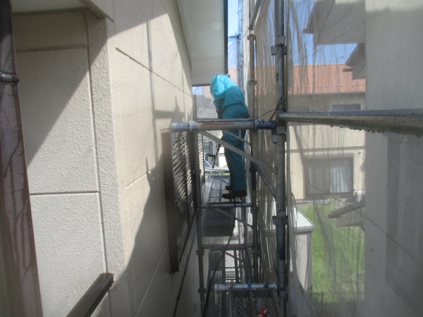 ２階の外壁洗浄中です