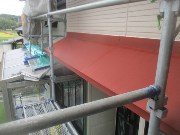 霧よけのサビ止め塗装をしました