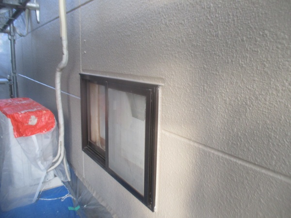 北面の養生払いが終了しました