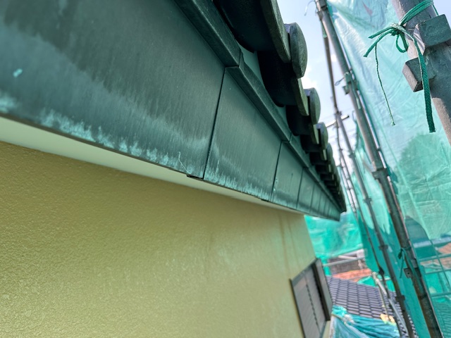 既存雨樋を撤去しました