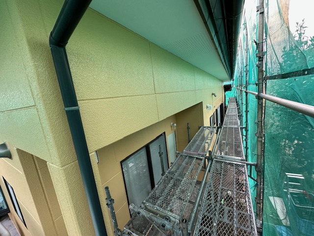 北面外壁の完工です