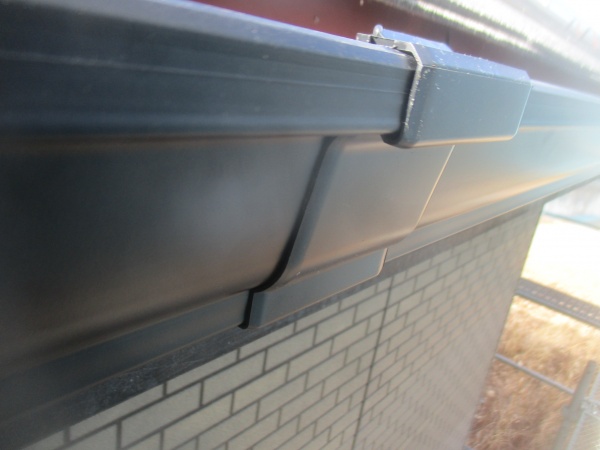 軒継ぎ手で繋ぎました