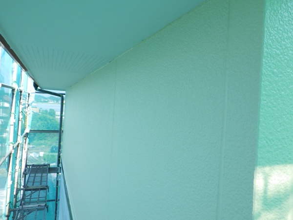 ２階部分の中塗りが終了しました