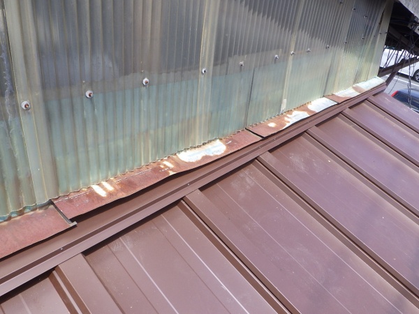 壁水切りの取り付け終了です