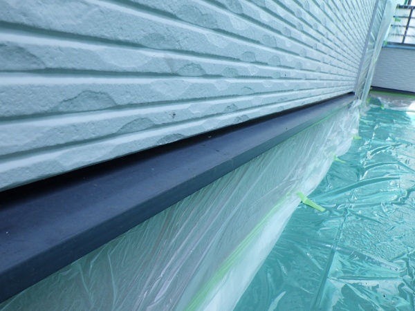 塗装前の外壁板金部です