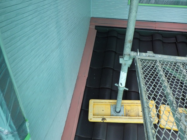 壁水切りの錆止め終了です