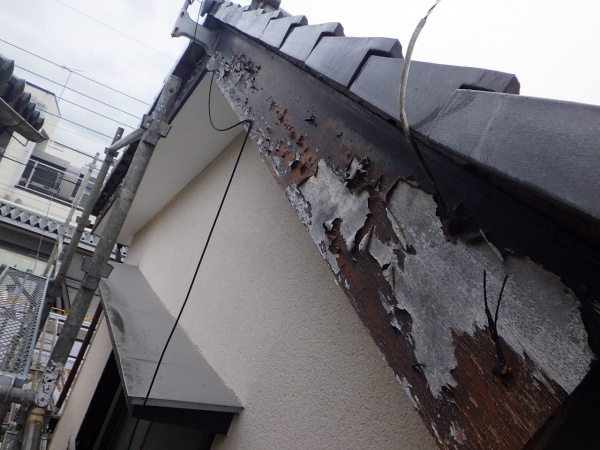 施工前の破風の状態です