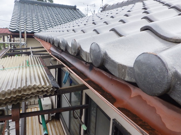 施工前の雨樋の状態です