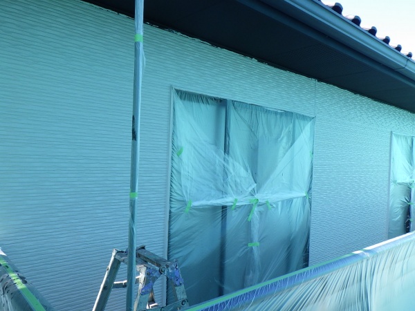 中塗りが終了しました