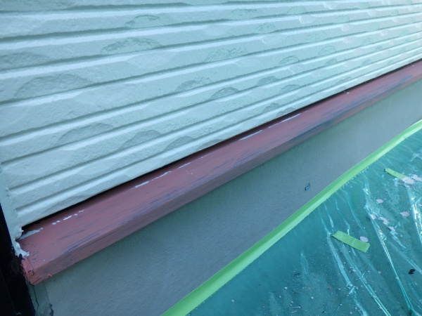 中塗り前の土台水切りの状態です