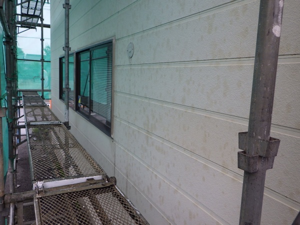 施工前の２階外壁の状態です