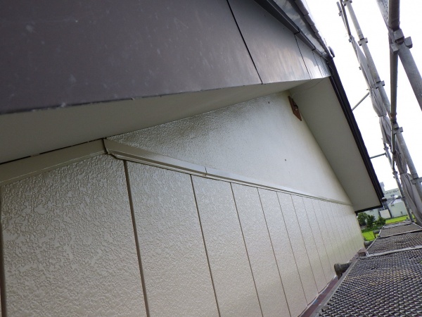 金属製サイディングの完工です