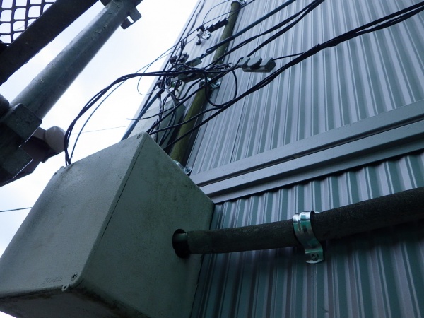 電気系統の取り付け終了です