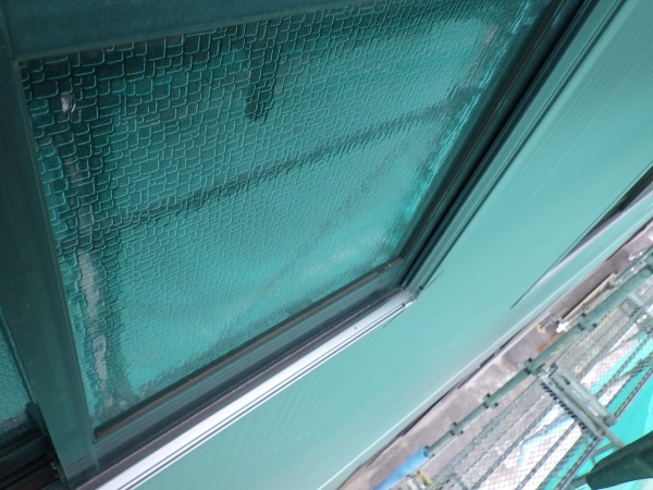 窓周りのシーリングが終了しました