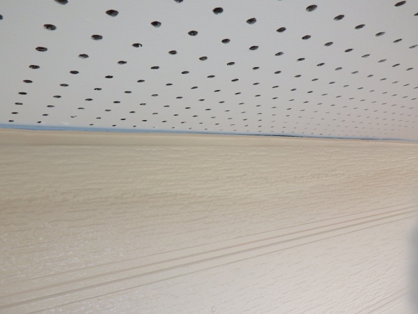 ２回目見切り塗装終了です