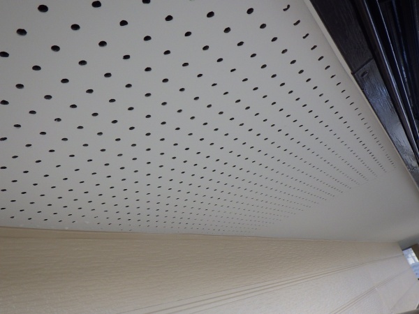 軒天の完工です