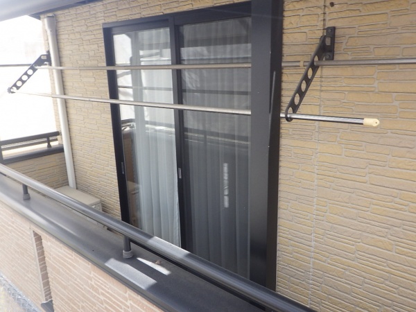 洗浄前の２階外壁の状態です