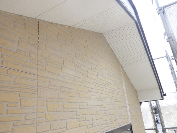 ２階外壁の洗浄終了です