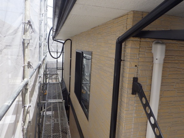 ２階外壁の洗浄終了です