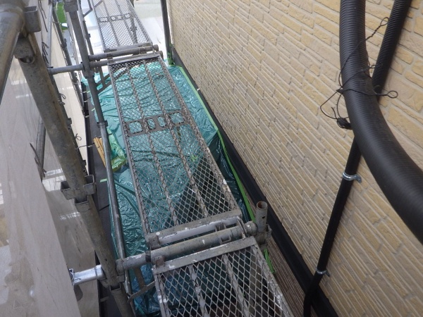 ２階の窓養生が終了しました