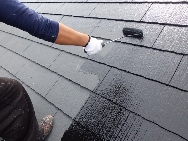 大屋根の中塗り中です