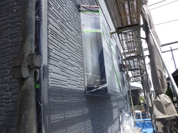 幕板下の中塗り終了です