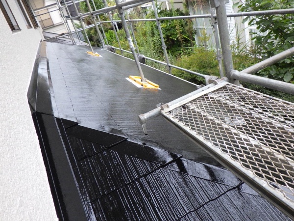 スレート屋根塗装の完工です