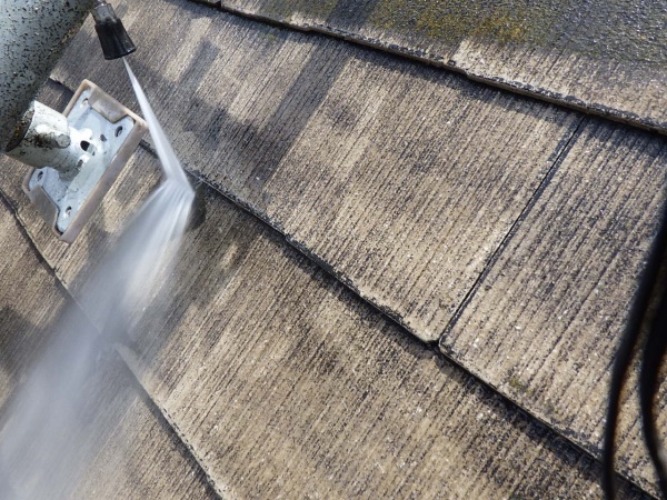 高圧洗浄中です