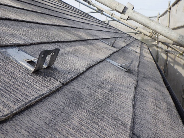 屋根塗装の下処理が終了しました