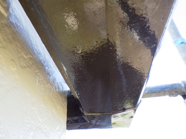 軒樋の補修前です