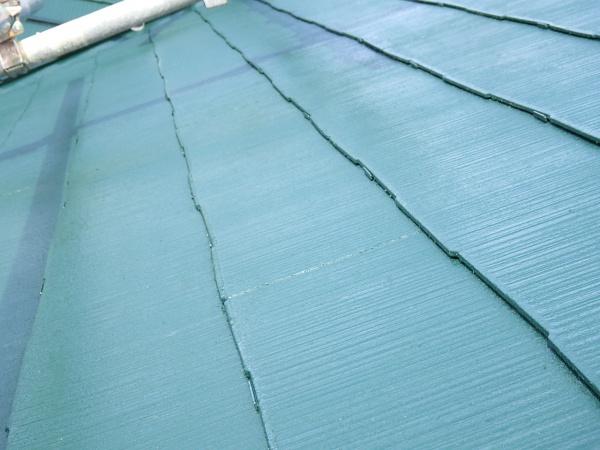 スレート屋根の上塗り終了です