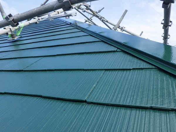 スレート屋根の上塗り終了です