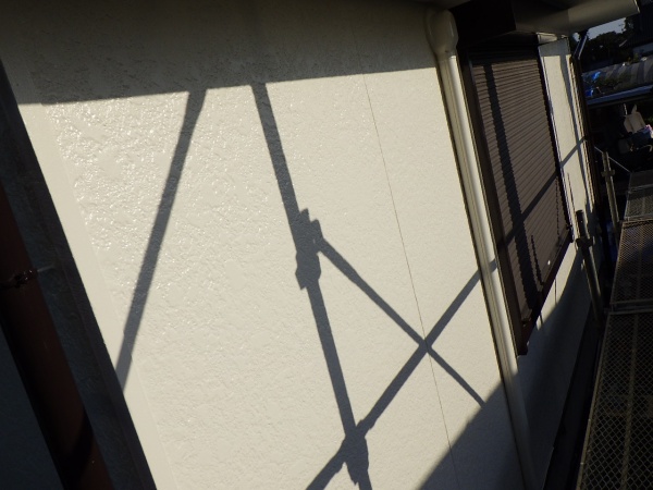 １階外壁面の完工です