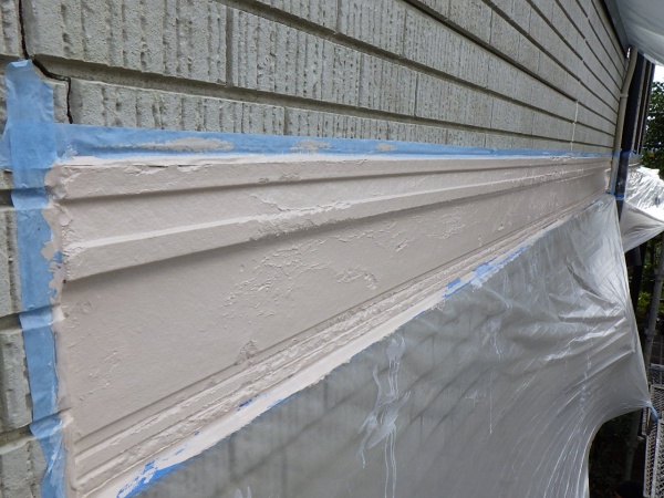 幕板の上塗り終了です