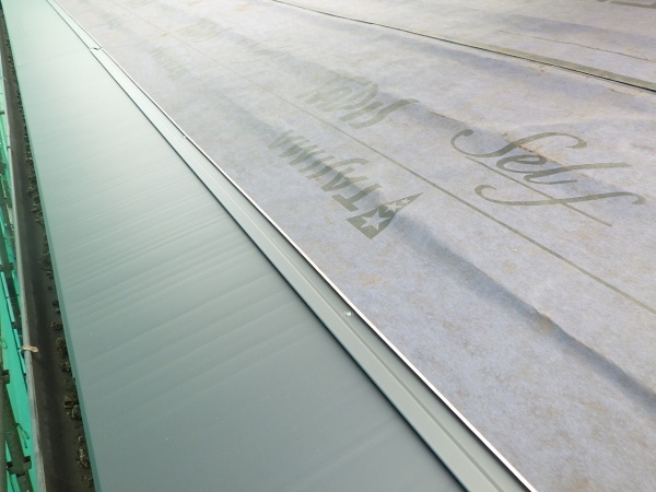 ルーフ固定終了です