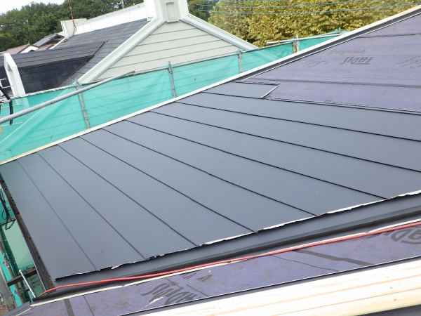 南１段目の谷樋納まりです