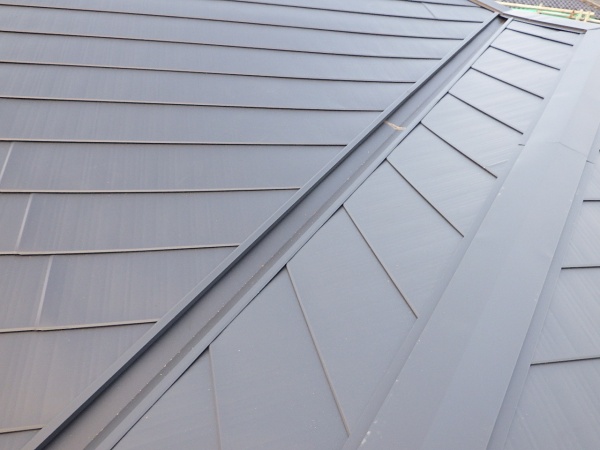 見切り縁を取り付けました