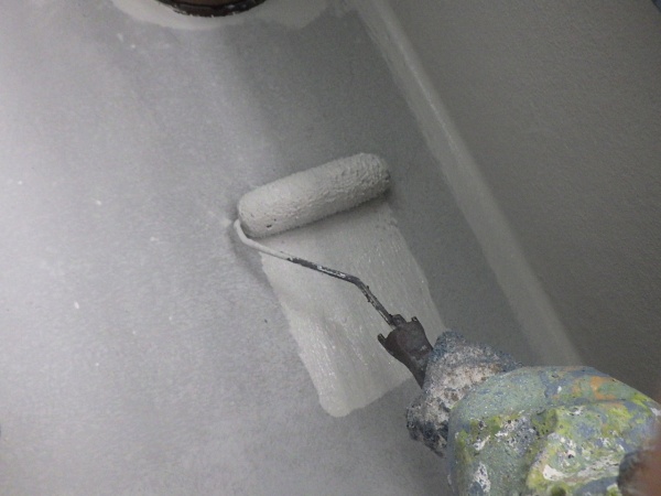 ベランダ床防水塗装の２回目です