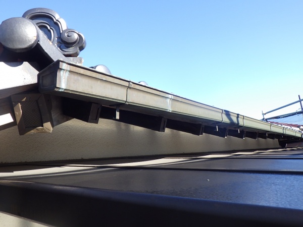 施工前の雨樋の状態です