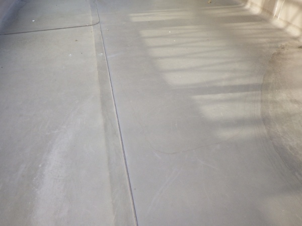 ベランダ床の状態です